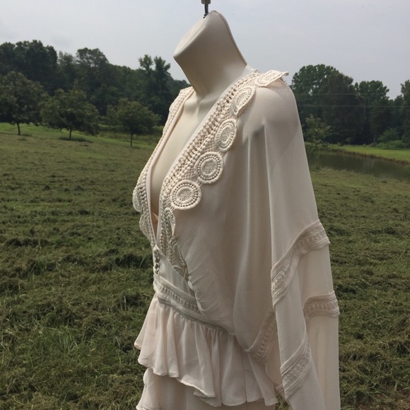 NWT Shona Joy Rafaella Plunge Frill Mini Dress - Picture 8 of 16